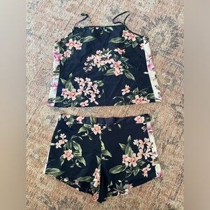 ***SOLD***Victorias Secret 2 Piece Pajama Set